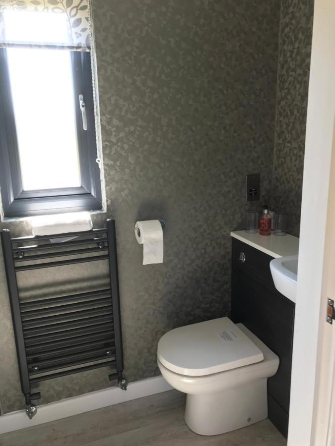Parkknott Retreat Luxury Lodge With Private Hot Tub Askam in Furness Exterior foto